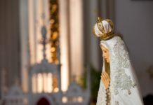 The Eucharistic miracle that occurred at Fatima